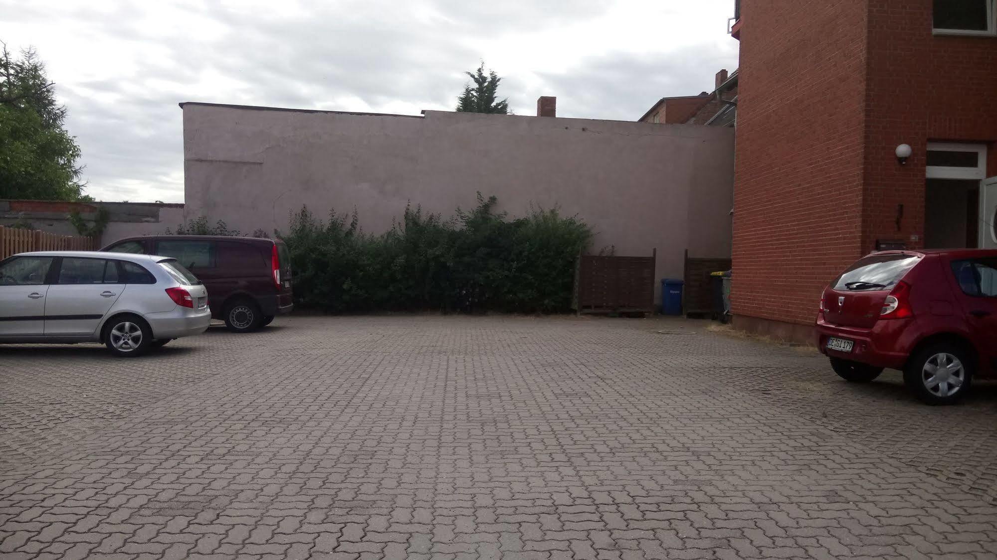 Pension Kuehnauer Hof Дессау Экстерьер фото